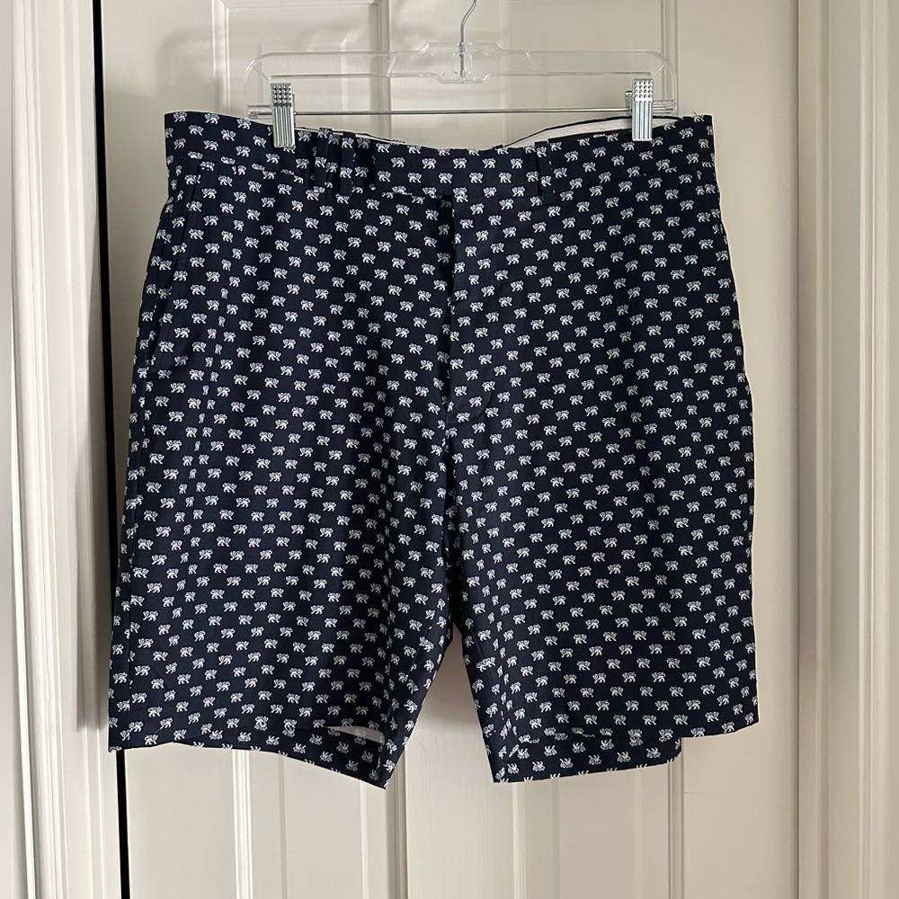 RLX Ralph Lauren Golf Men's Shorts Performance Navy White Ivy Golf
Club